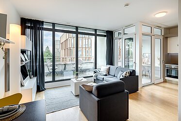 Bogenhausen: appartamento chic con giardino d'inverno - disponibile
