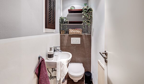 Casa a schiera d'angolo a 6 camere | Germering | 70033 | Gästetoilette