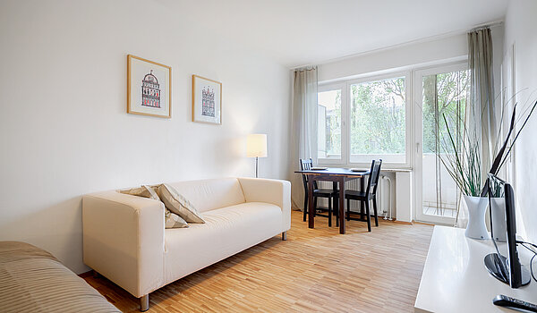 Apartment a 1 camera | München-Sendling | 70389 | Möblierungsvorschlag : Wohn- und Essbereich