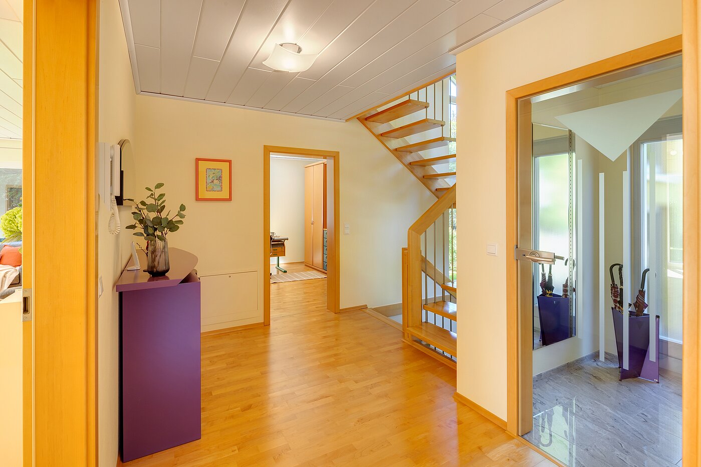 Casa indipendente a 5 camere | Icking | 70438 | Foyer mit Treppe