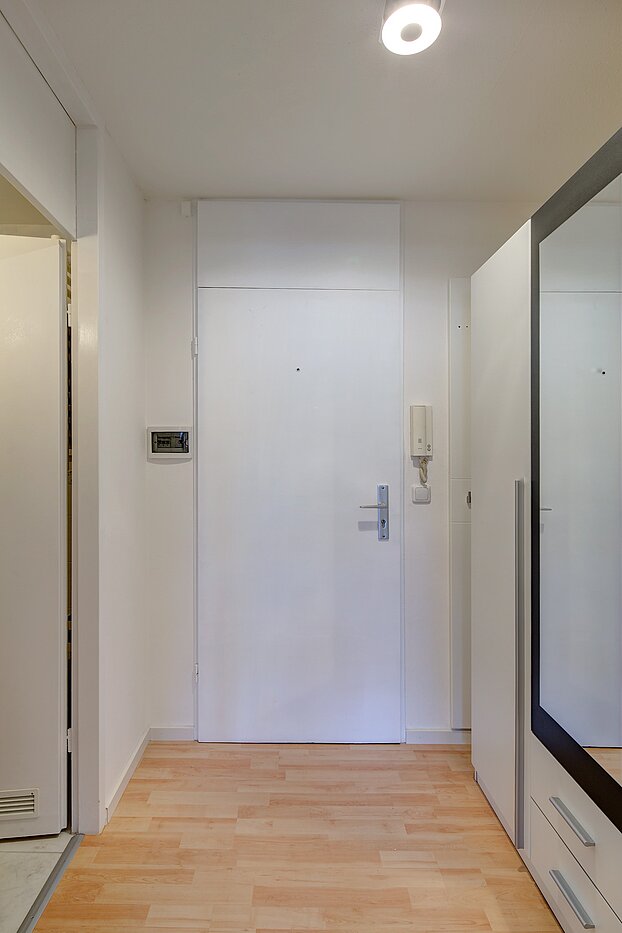 Appartamento a 1 camera | München-Berg am Laim | 2301ML4 | Diele Blickrichtung Eingang...