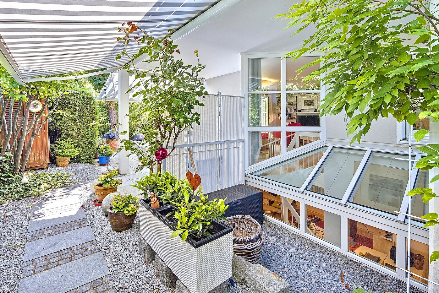 Appartamento al piano terra a 2 camere | München-Obermenzing | 70280 | Uneinsehbarer Terrassenweg