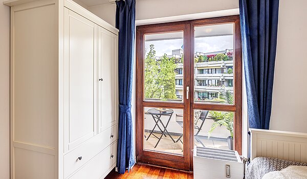 Appartamento a 3 camere | München-Schwabing | 2202ML12 | ...und Zugang zum Balkon