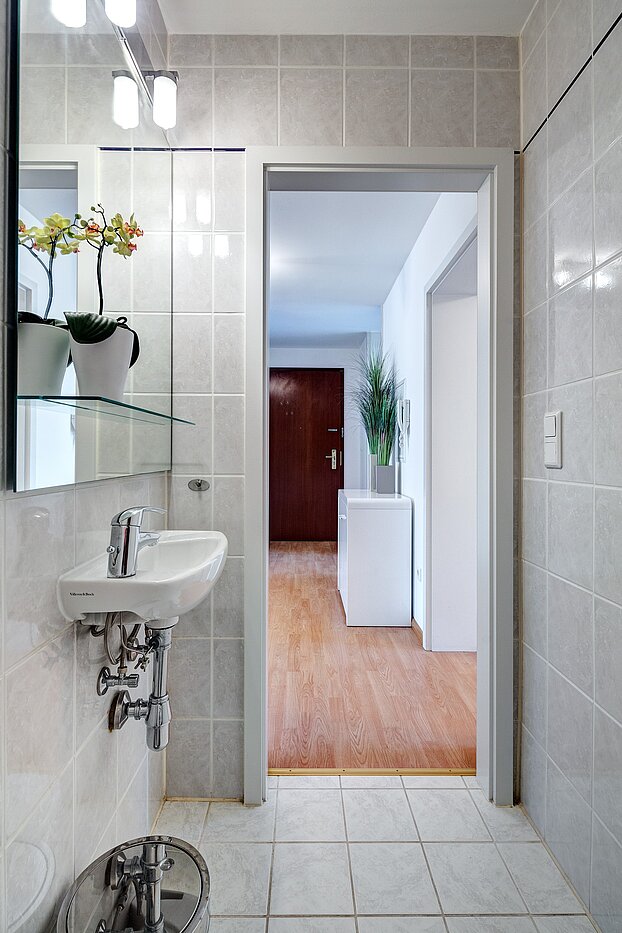 Appartamento a 2 camere | München-Schwabing | 70102 | ...raumhoch gefliest