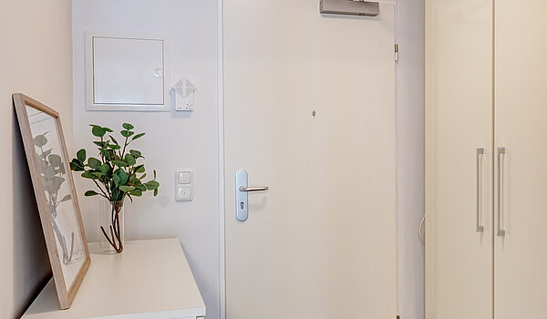 Appartamento a 1 camera | München-Ramersdorf | 70416 | Flur Richtung Eingang