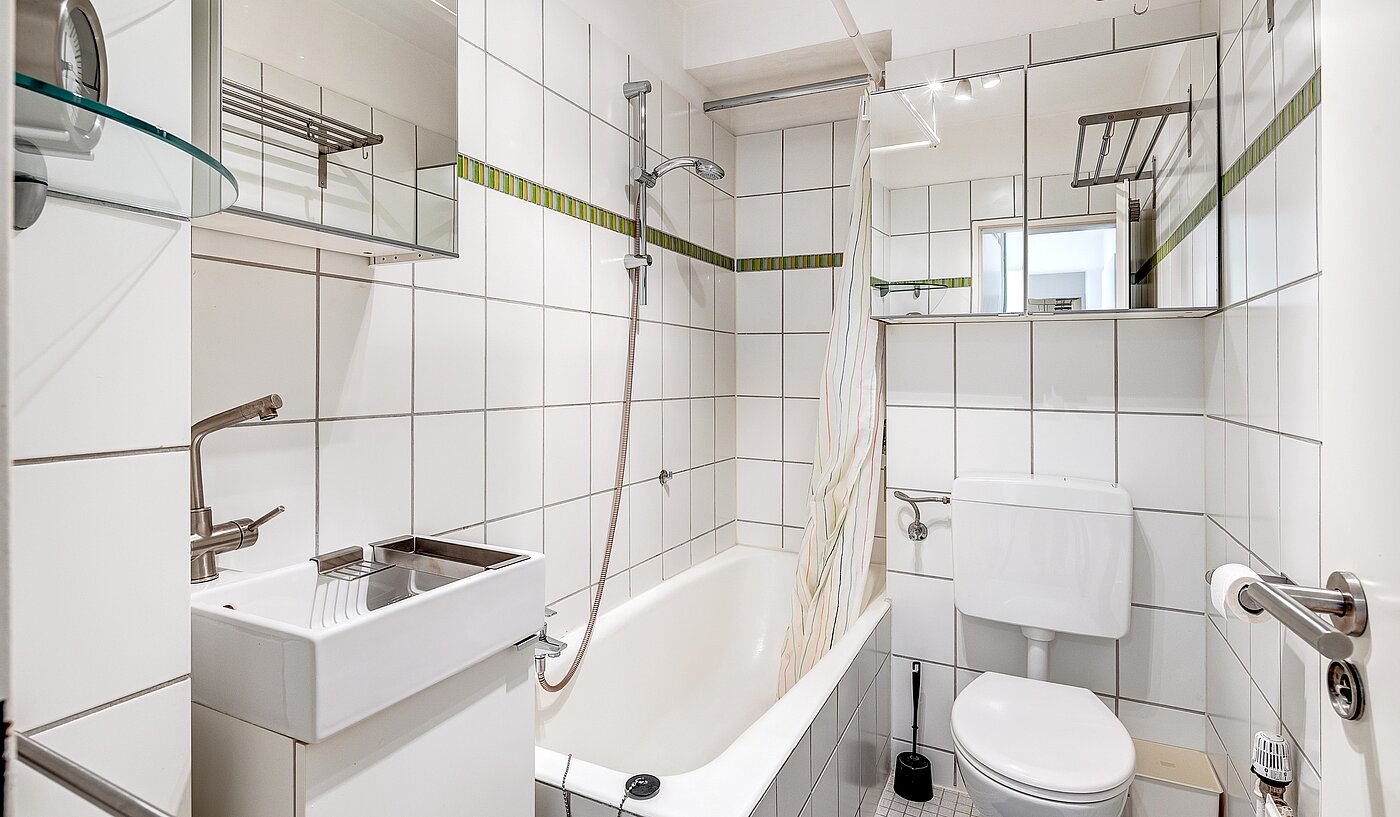 Apartment a 1 camera | München-Haidhausen | 70242 | ...Badewanne