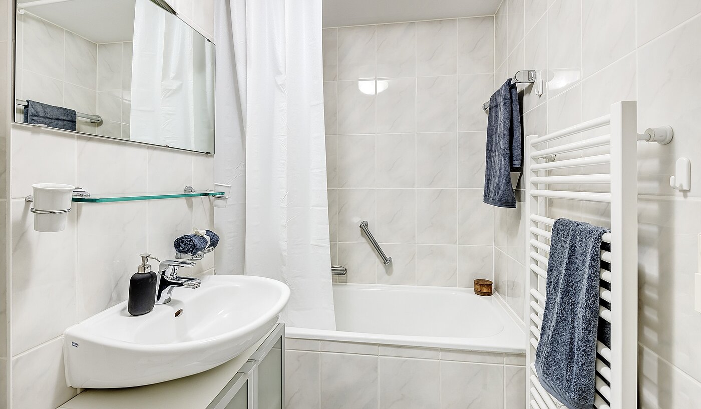 Appartamento a 1.5 camere | München-Schwabing | 2205ML81 | Bad mit Wanne...