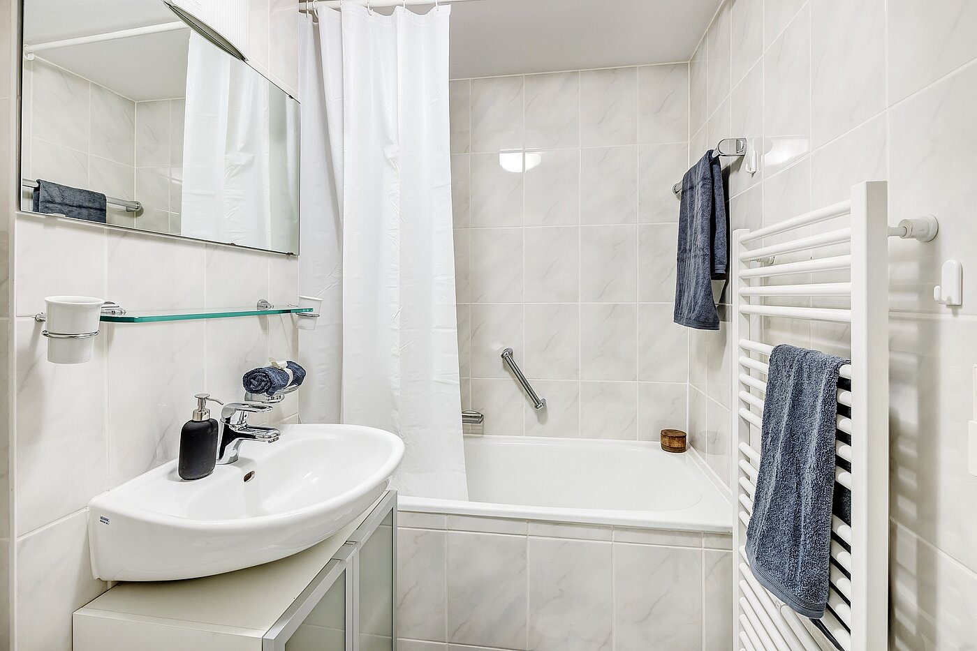 Appartamento a 1.5 camere | München-Schwabing | 2205ML81 | Bad mit Wanne...