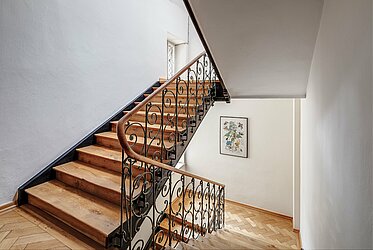 Haidhausen: Appartamento ideale in città con il fascino di un edificio antico