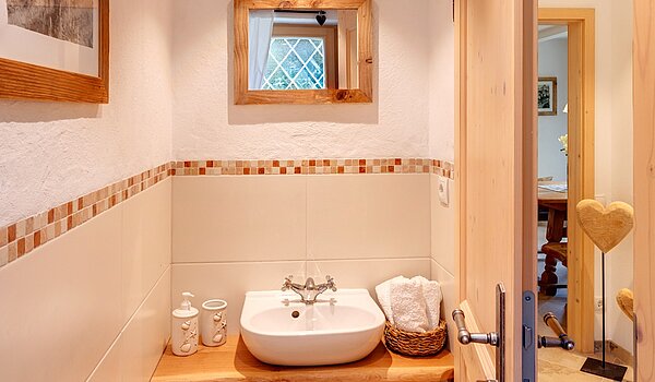 Appartamento al piano terra a 2.5 camere | Kreuth | 701351 | Gäste WC