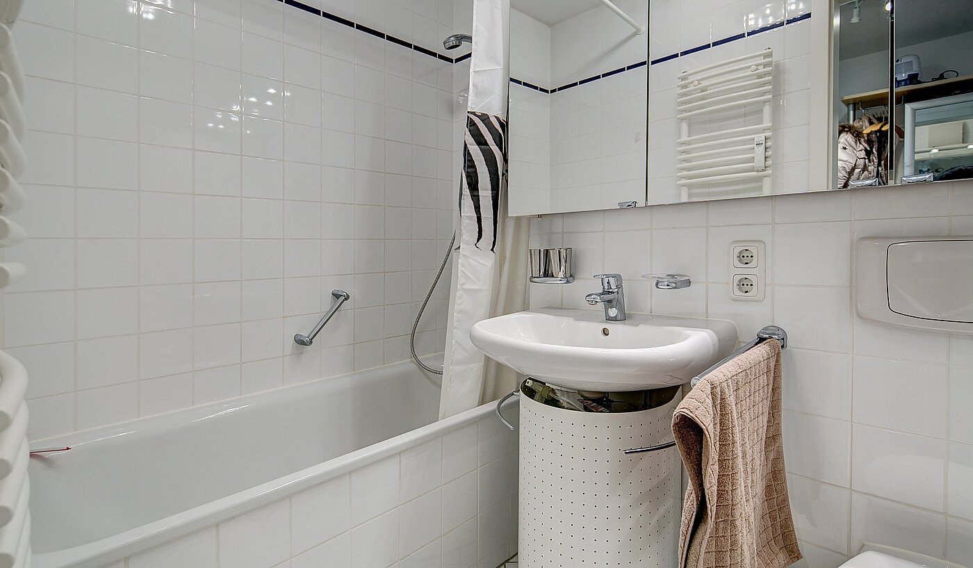 Appartamento a 1 camera | München-Isarvorstadt | 2104ML6 | Bad mit Badewanne