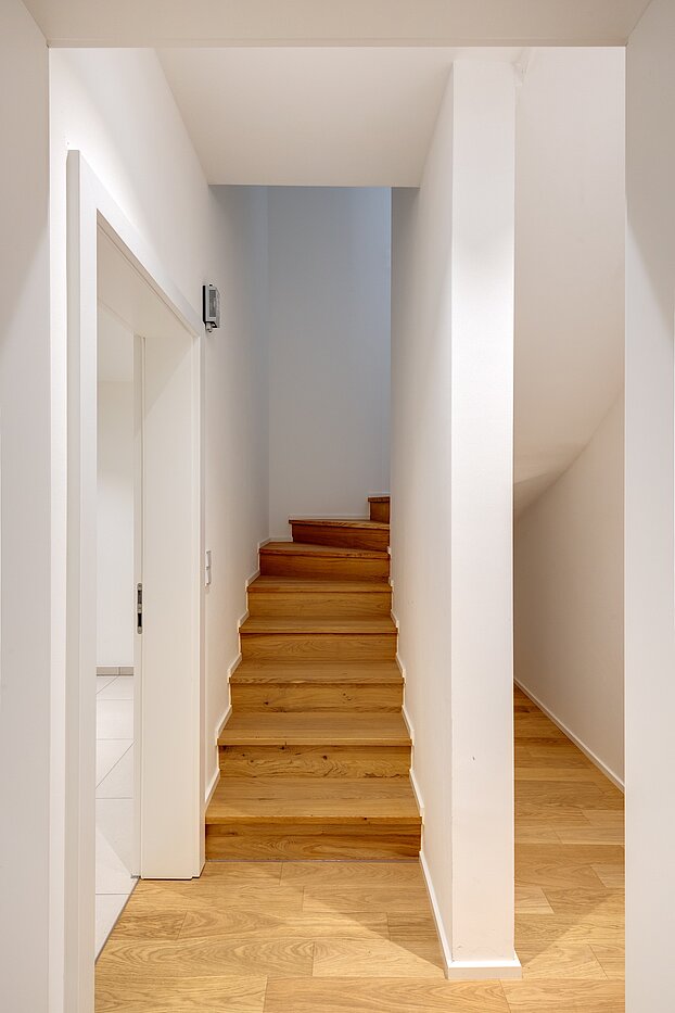 Terrassenwohnung a 3 camere | München-Harlaching | 70371 | ...nach unten