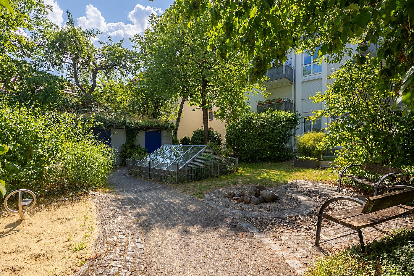 Appartamento al piano terra a 2 camere | München-Laim | 70464 | ...Innenhof zum...