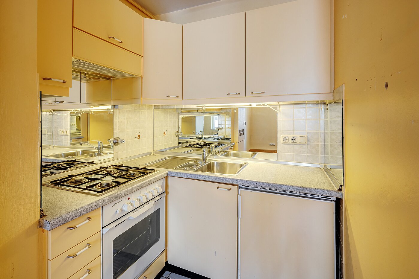 Appartamento a 2 camere | 70075 | integrierte...