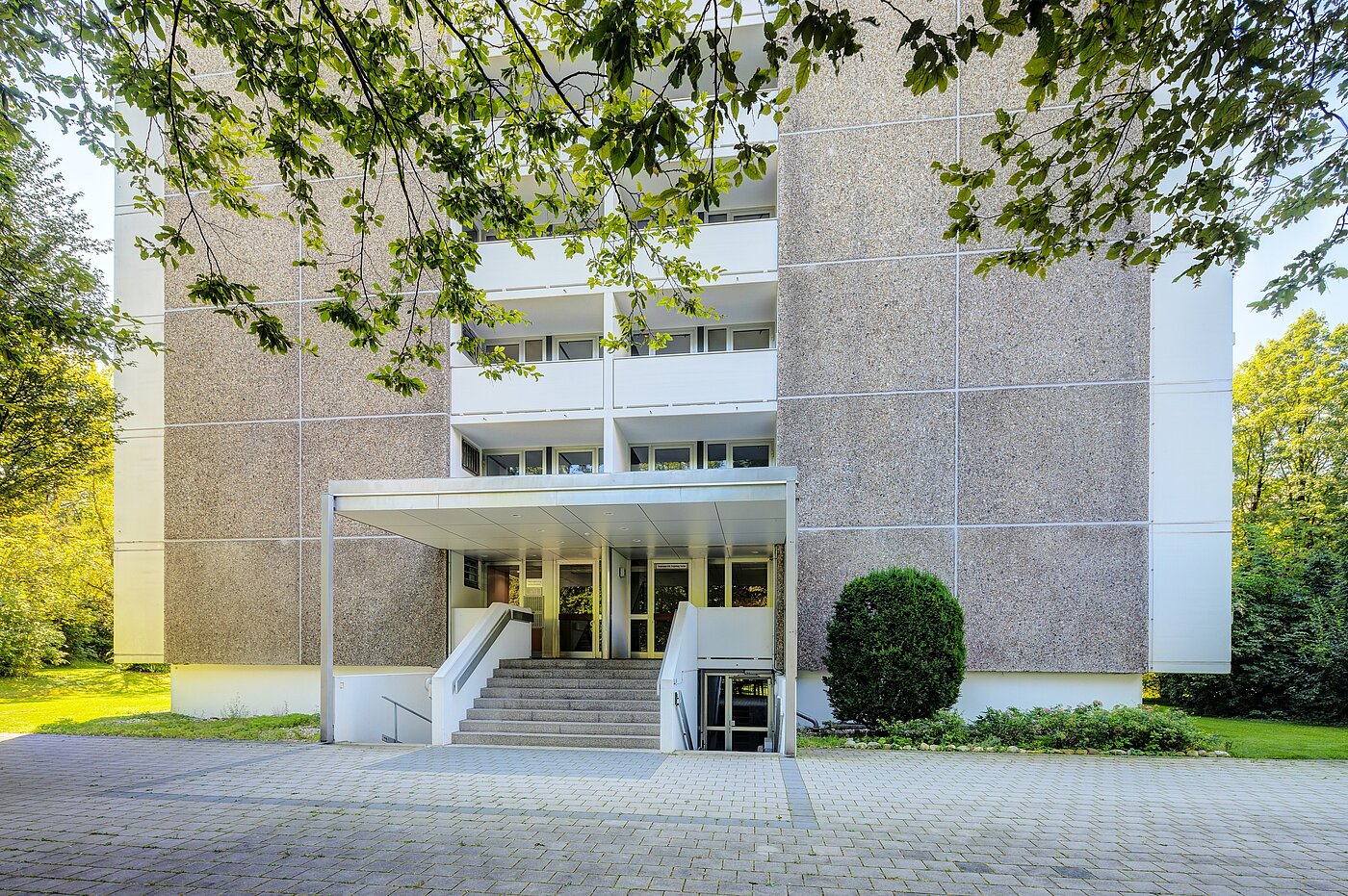 Appartamento a 3 camere | München-Bogenhausen | 70261 | Eingang