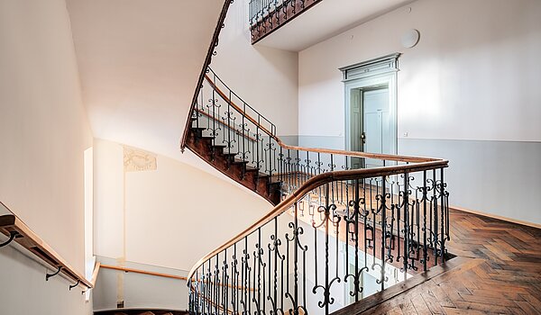 Appartamento a 2 camere | München-Isarvorstadt | 703031 | Eingangstür