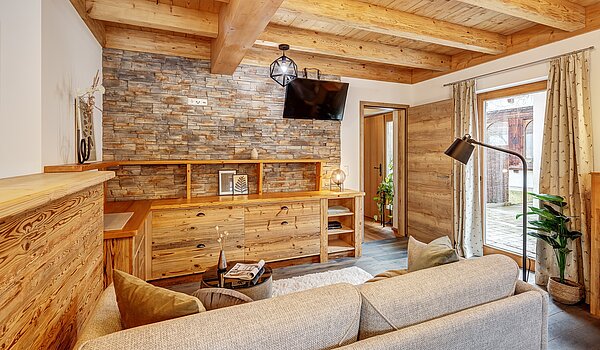 Appartamento a 6 camere | 70095 | ...mit gemütlichem Sofa...