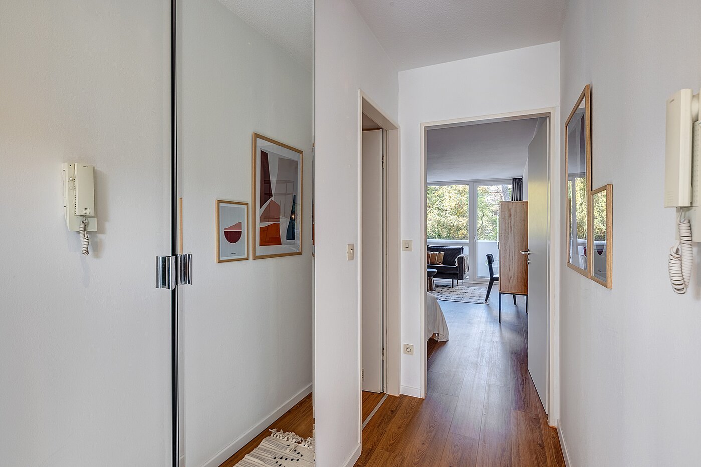 Appartamento a 1 camera | München-Maxvorstadt | 700022 | Flur Richtung Wohnbereich