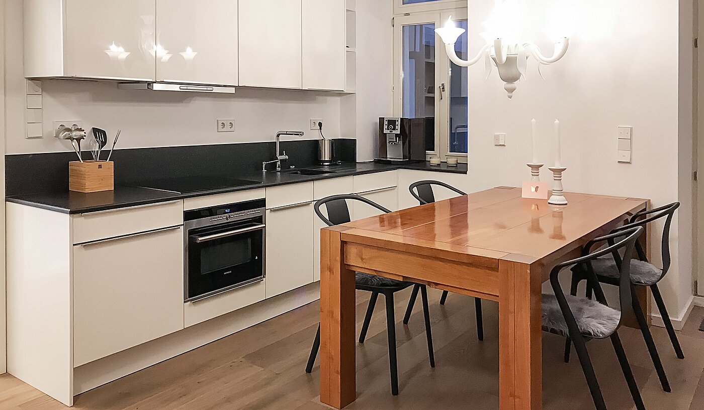 Appartamento al piano terra a 1.5 camere | München-Lehel | 70149 | Hochwertige Einbauküche mit...