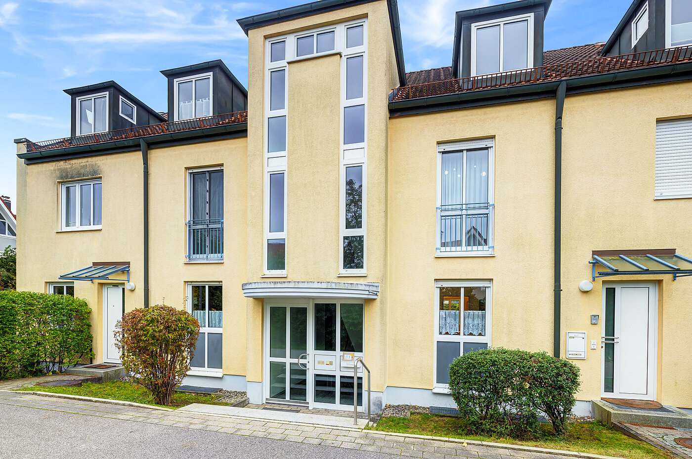 Appartamento Maisonette a 4.5 camere | 70295 | Gebäudeansicht