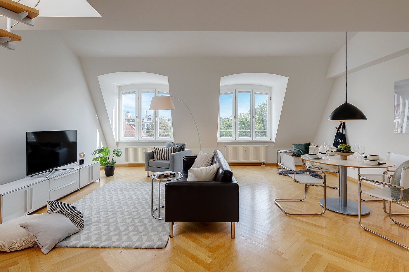 Appartamento a 2 camere | München-Schwabing | 2208ML2