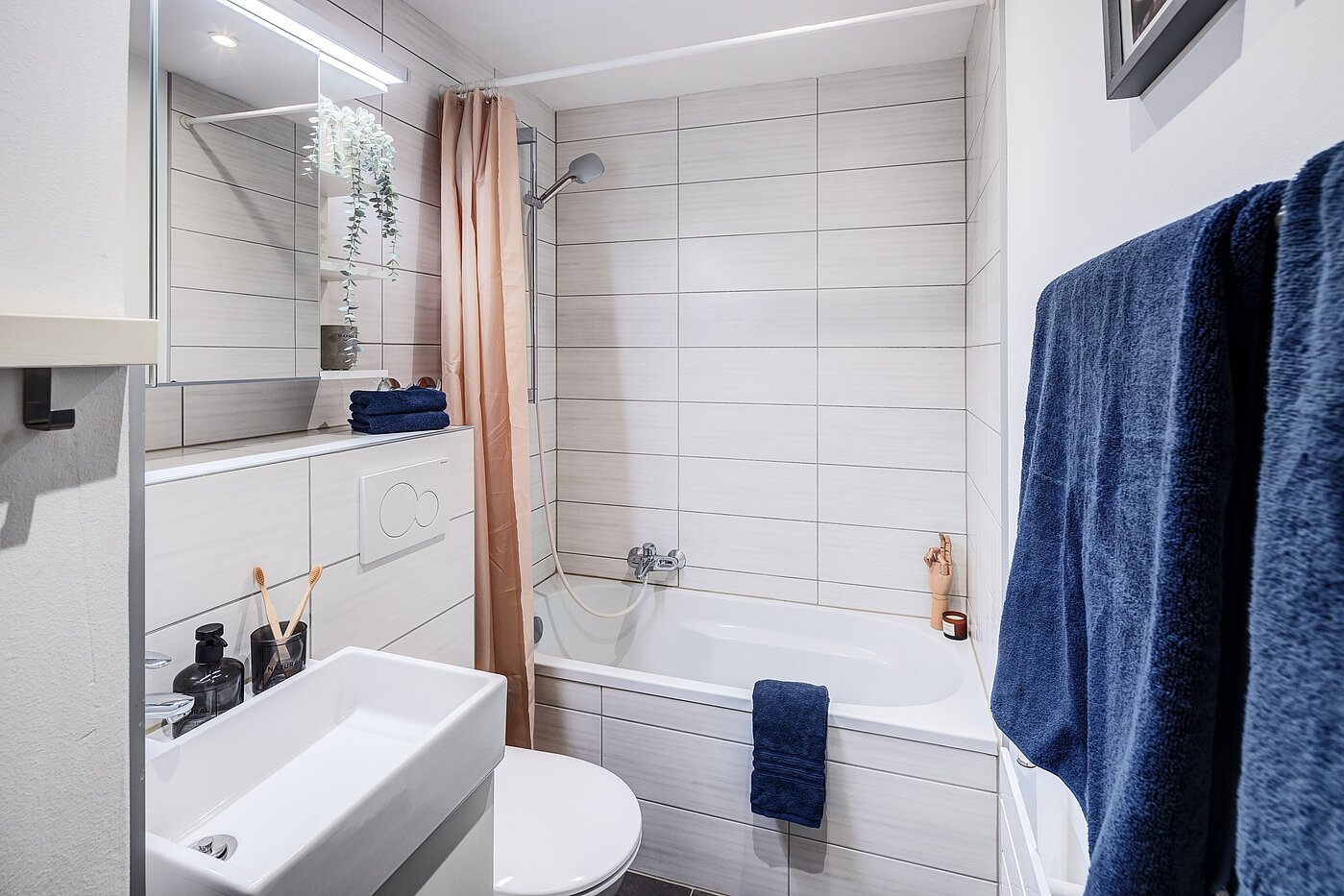 Appartamento a 2 camere | München-Maxvorstadt | 70390 | Bad mit...