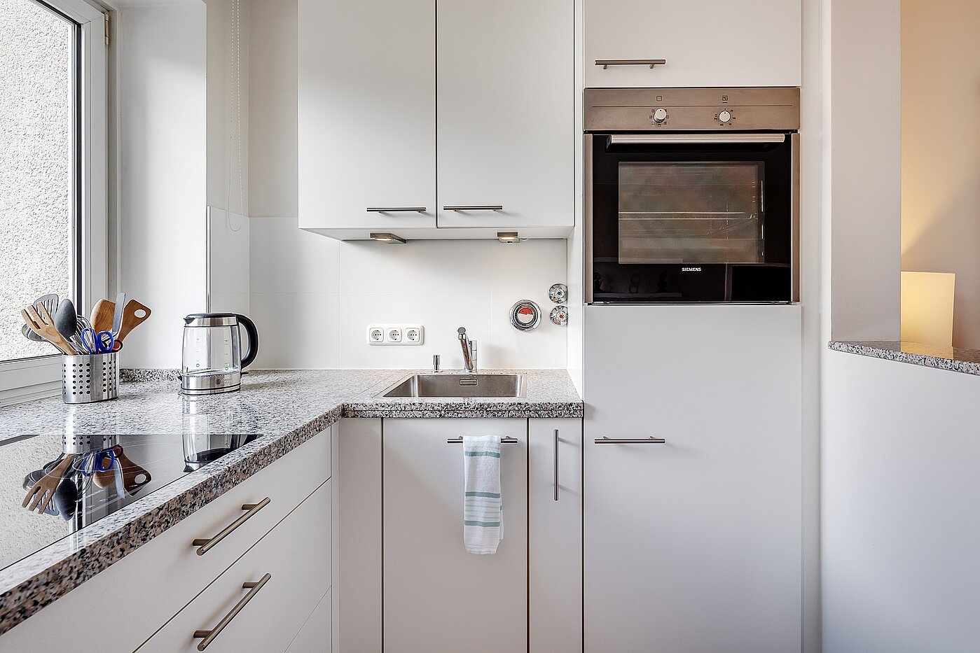 Appartamento a 1.5 camere | München-Schwanthalerhöhe | 2211ML8 | Moderne Einbauküche