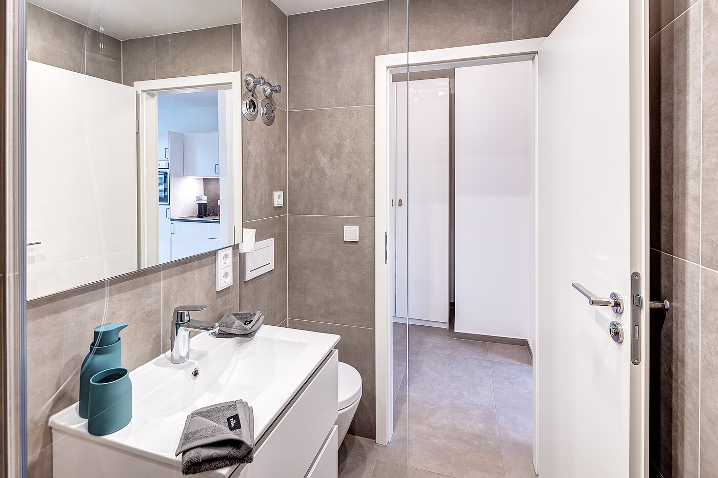 Apartment a 1 camera | München-Pasing | 70302 | Modernes Badezimmer