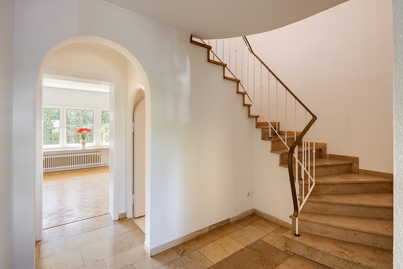 Casa bifamiliare a 4 camere | München-Solln | 70120 | Treppenhaus Erdgeschoß