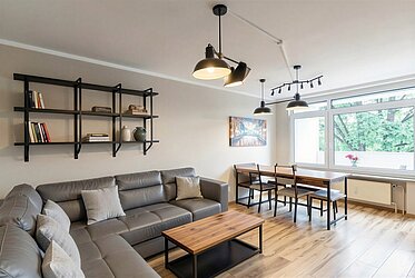 Aubing: Entrate e sentitevi bene - 4 locali, balcone a ovest e ottime condizioni - Disponibile per l'occupazione immediata