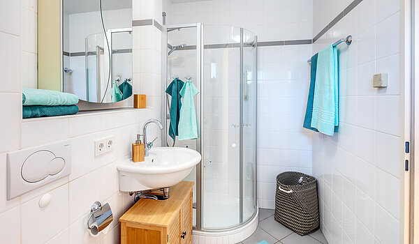 Appartamento a 2 camere | Haar | 70426 | ...mit Dusche