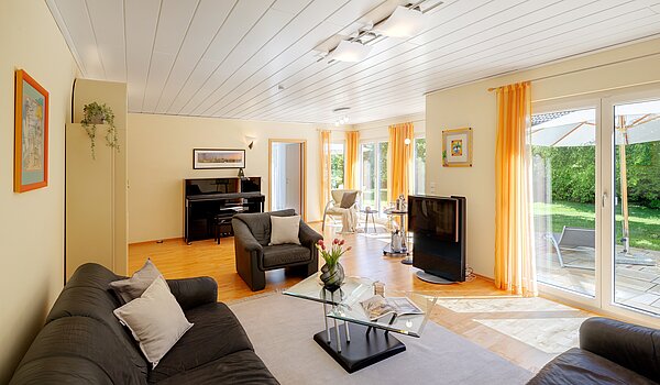 Casa indipendente a 5 camere | Icking | 70438 | Heller Wohnbereich mit...