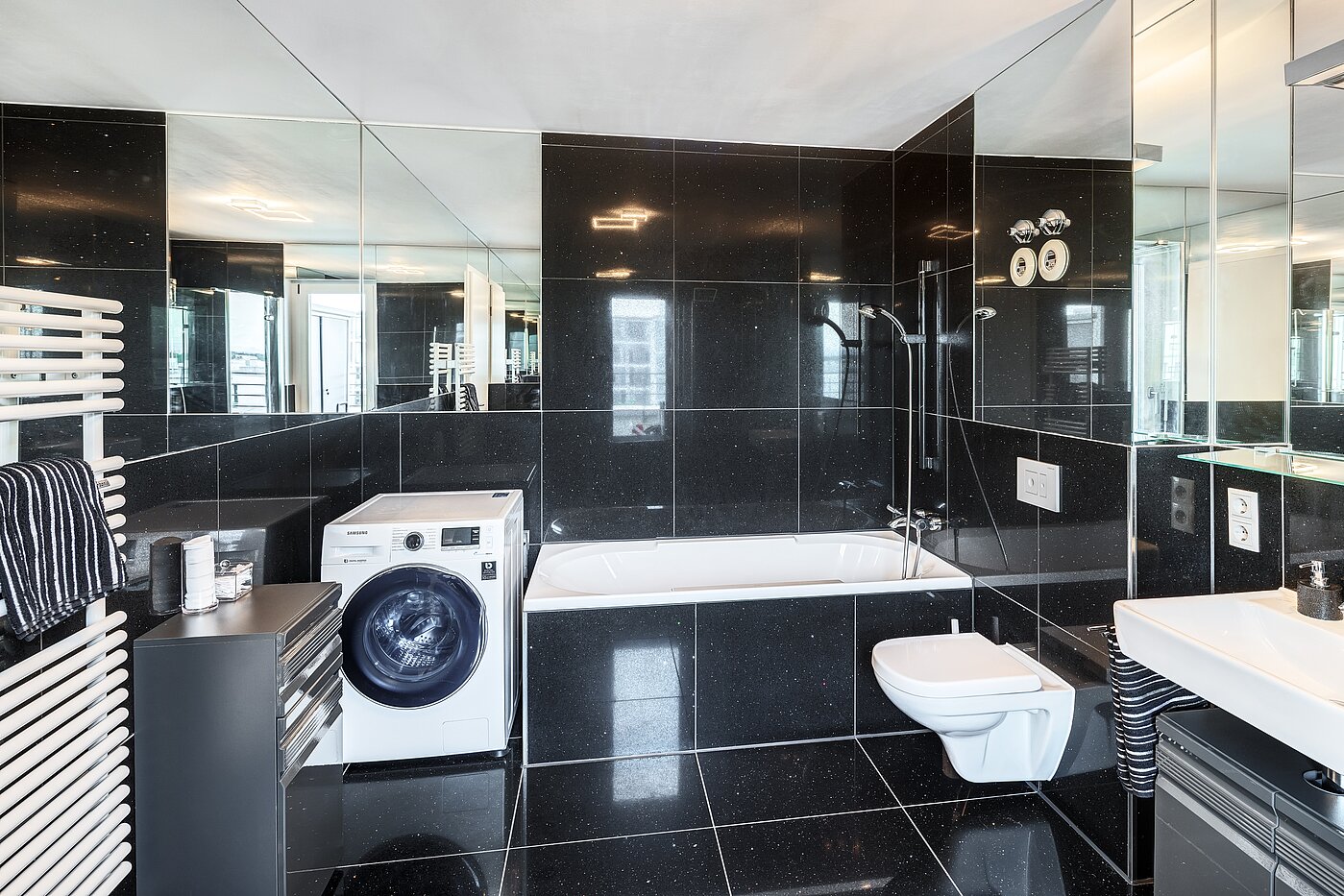 Penthouse a 3 camere | München-Riem | 70468 | ...und Badewanne