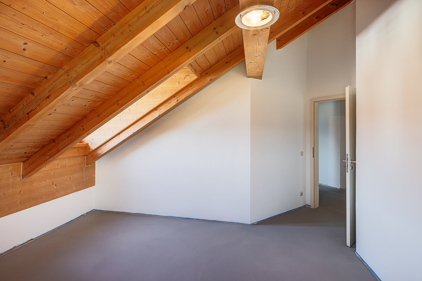 Appartamento mansardato a 2 camere | 70314 | Schlafen