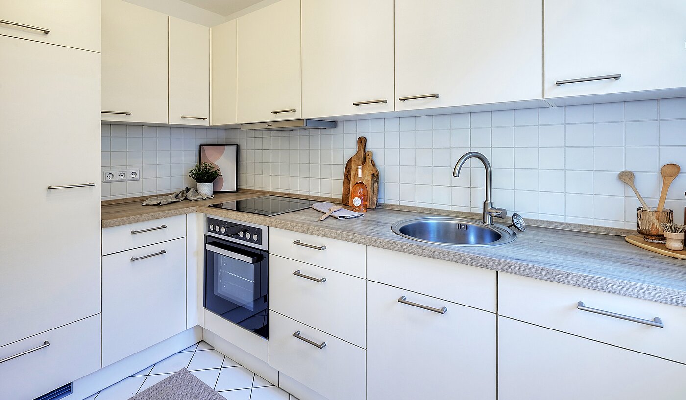 Appartamento a 2 camere | München-Laim | 70226 | Komfortable Einbauküche...