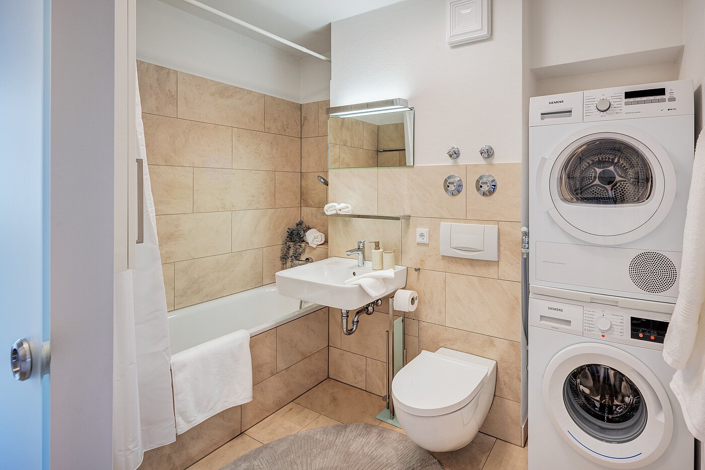 Appartamento a 3 camere | München-Schwabing | 70299 | Bad