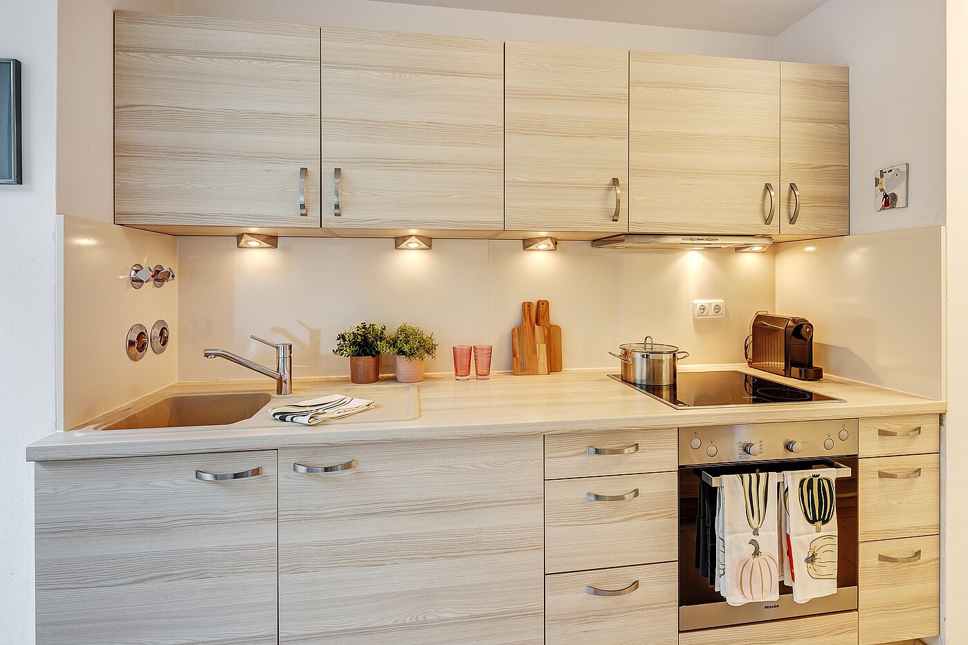 Appartamento a 2.5 camere | München-Nymphenburg | 2204ML61 | Voll eingerichtete Küche...