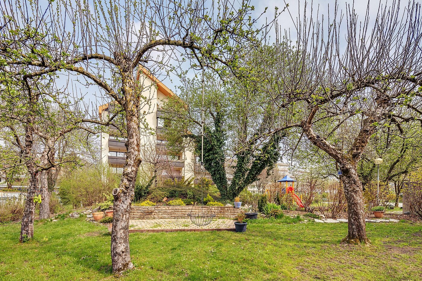 Appartamento a 3 camere | Karlsfeld | 1904ML1 | Herrlicher Grillplatz..