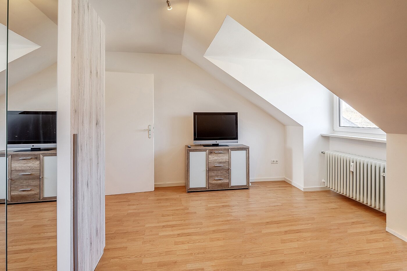 Appartamento a 3 camere | Karlsfeld | 2004ML5 | ...Schlafzimmer und...