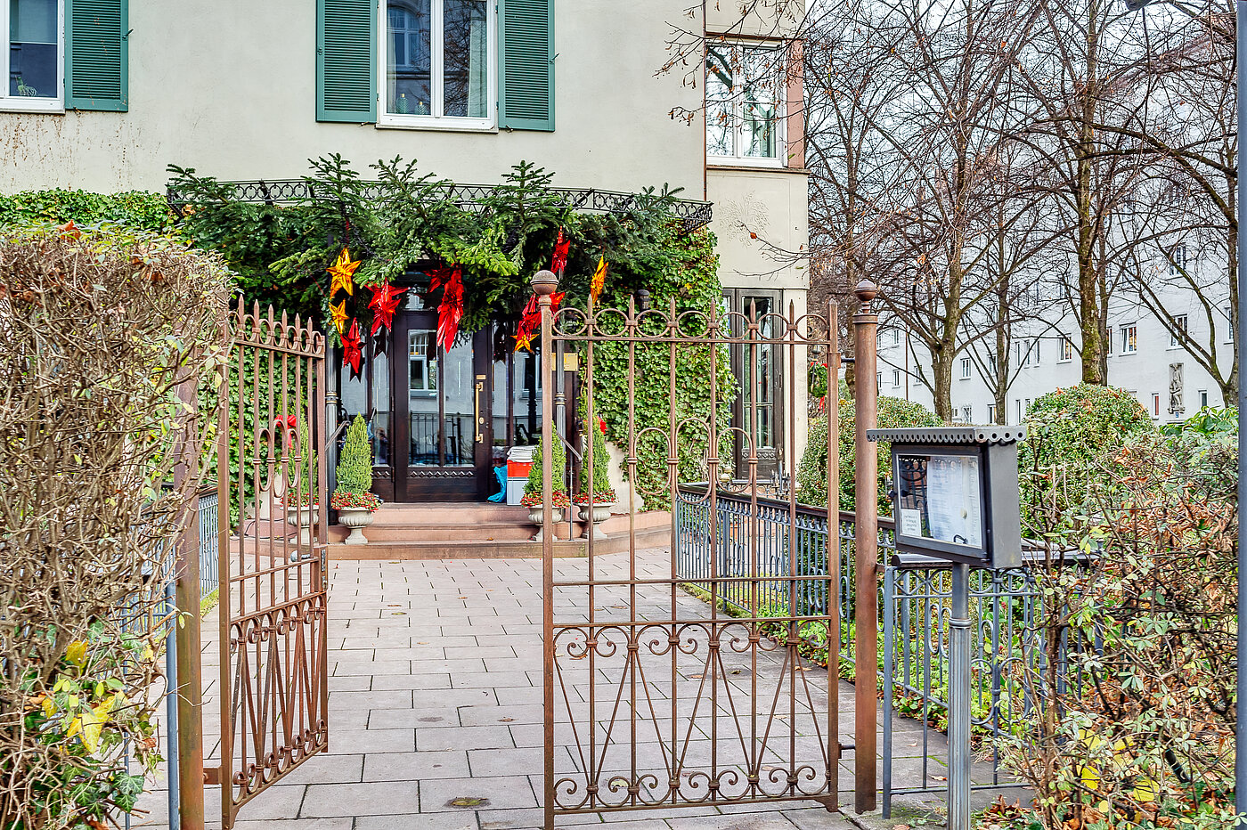 Appartamento a 2 camere | München-Bogenhausen | 70160 | ...und um...