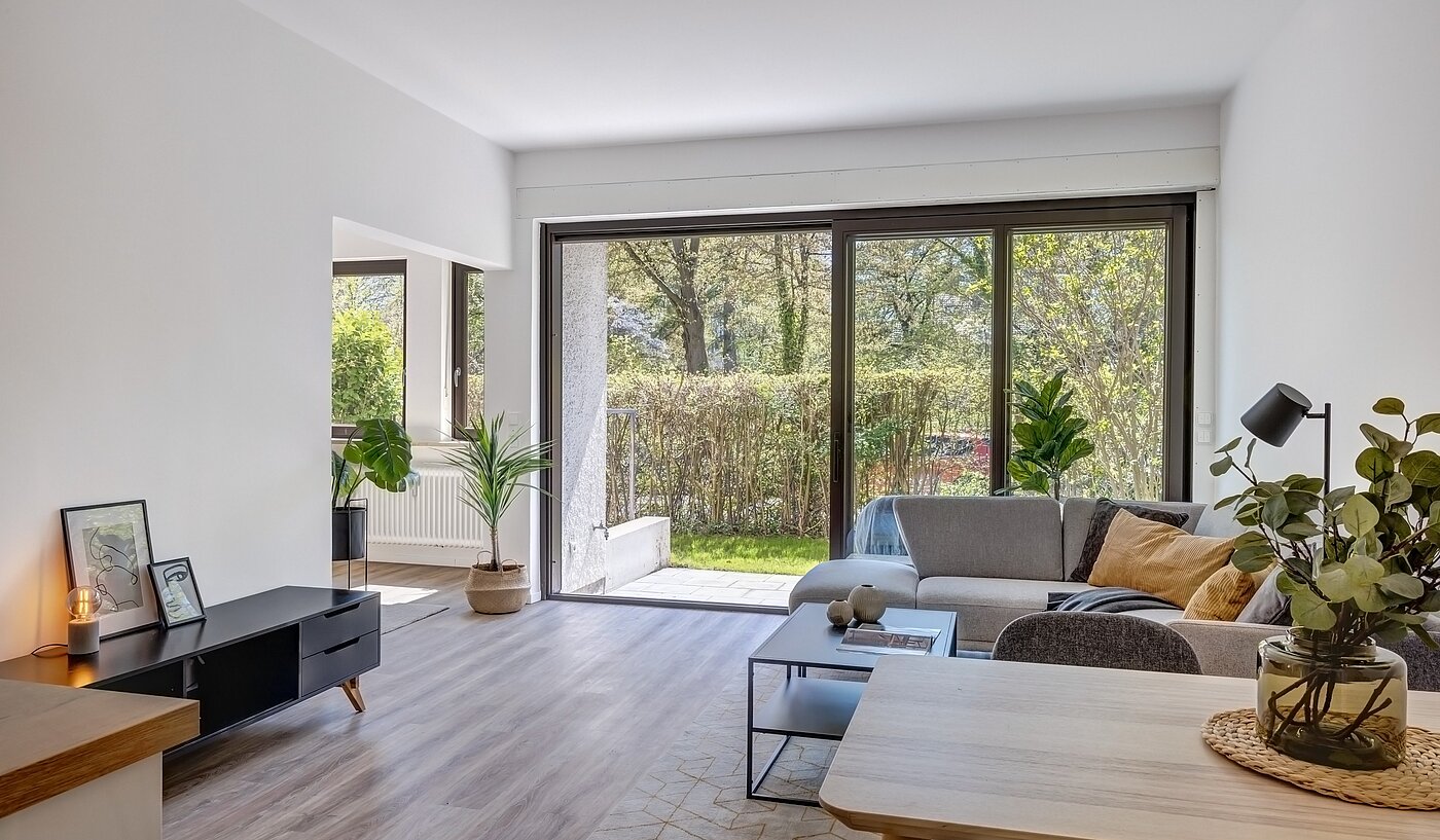 Appartamento a 2.5 camere | München-Obermenzing | 700191 | Wohnzimmer mit Zugang zur Terrasse...