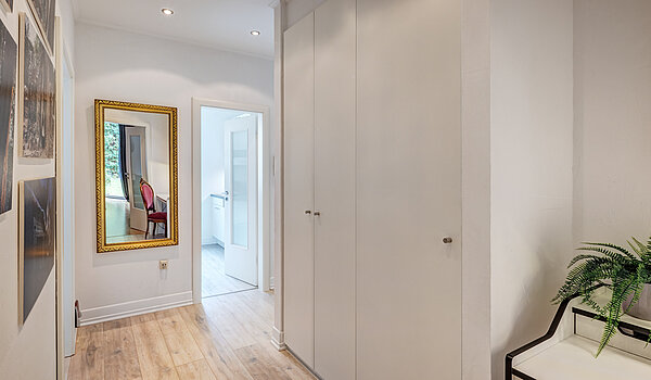 Appartamento al piano terra a 2 camere | München-Schwabing | 70394 | Flur