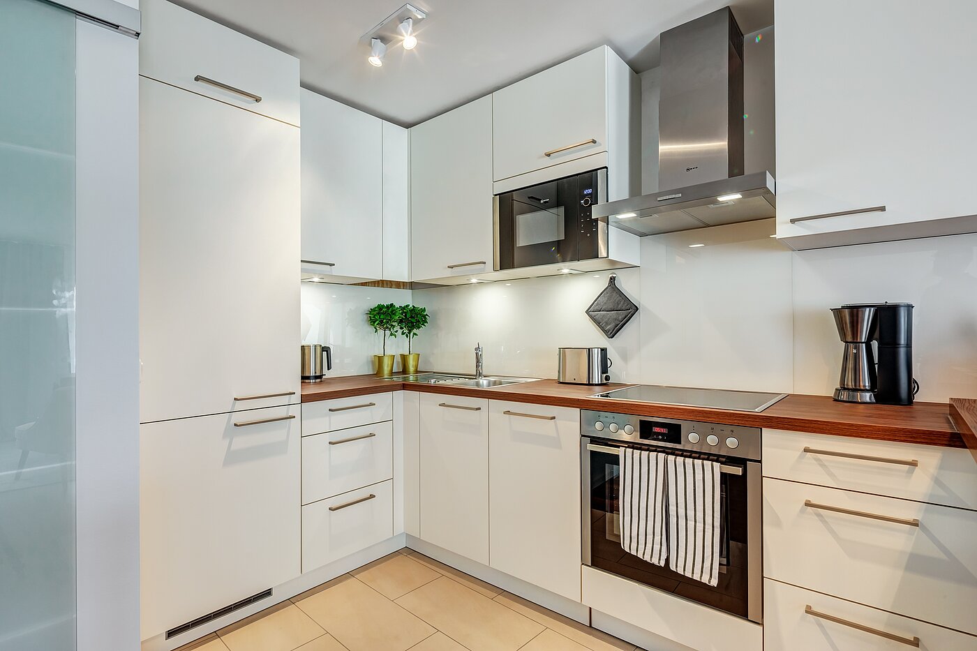 Appartamento a 2 camere | München-Schwabing | 70434 | ...hochwertiger Einbauküche...