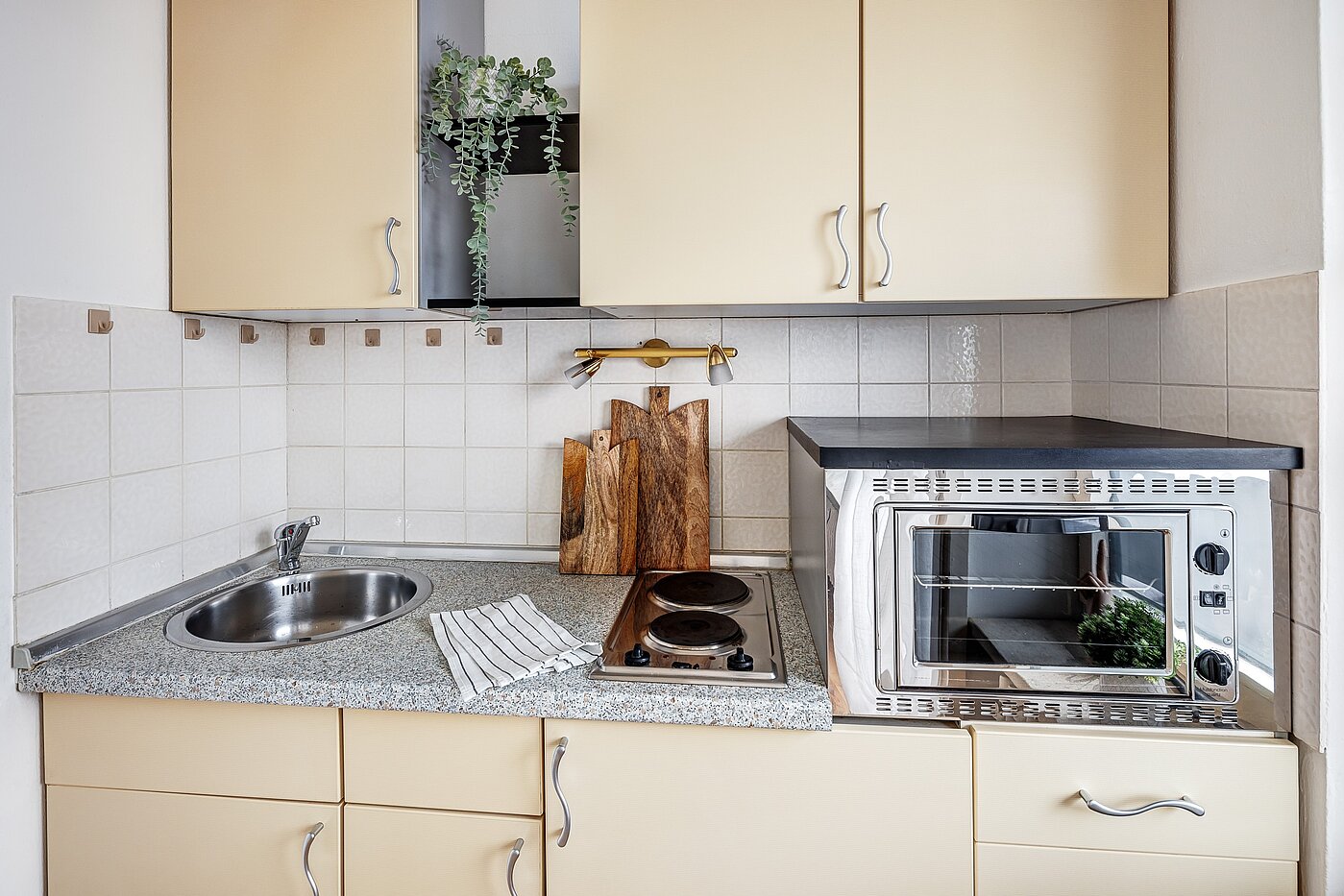 Appartamento a 1 camera | München-Solln | 2201ML92 | Blick in die separate Küche