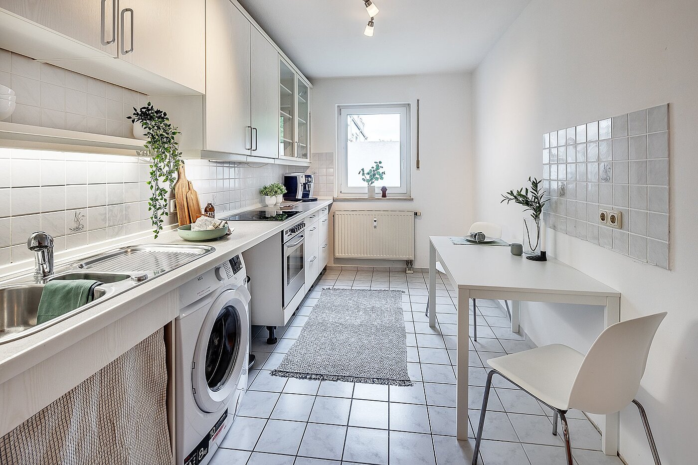 Appartamento a 3 camere | München-Hasenbergl | 2105ML10 | Küche mit Fenster