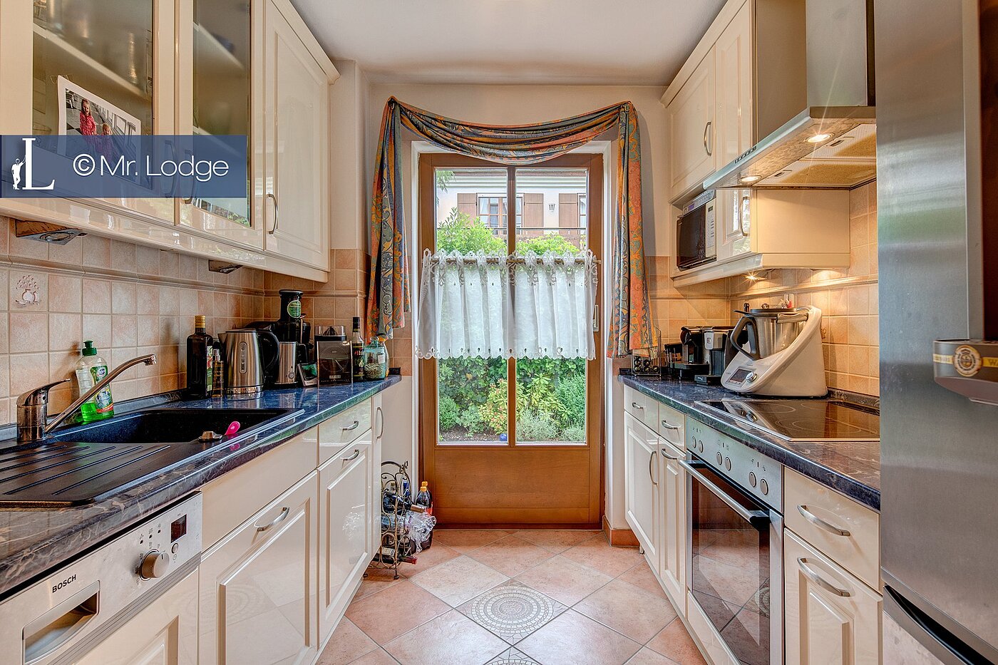 Appartamento al piano terra a 2 camere | München-Lochhausen | 1706ML1 | Küche/Frühstücksterrasse-Ost