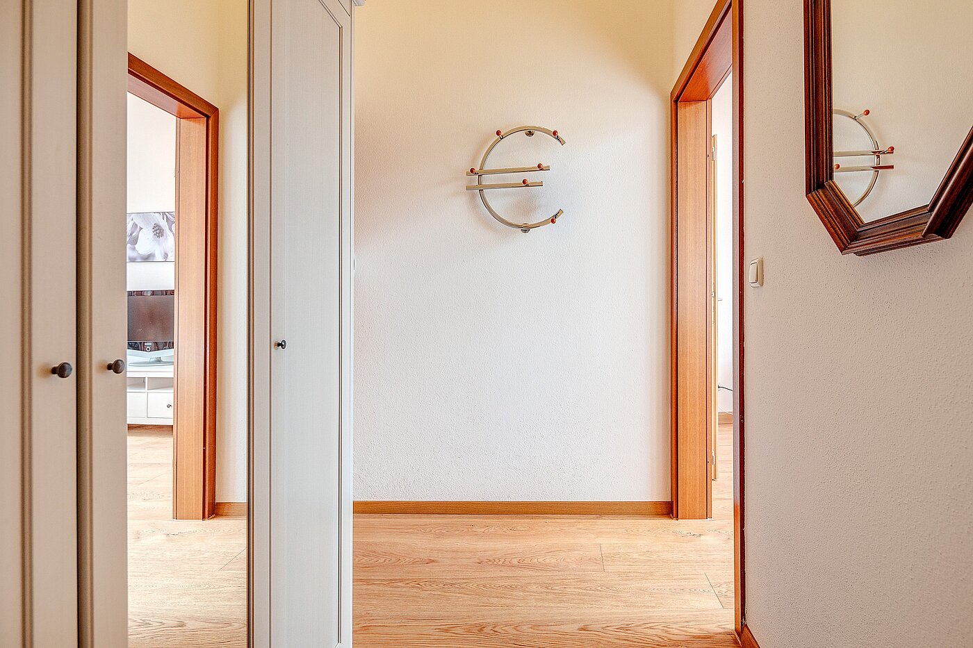 Appartamento a 1 camera | München-Perlach | 2204ML8 | Geräumiger Flur mit...