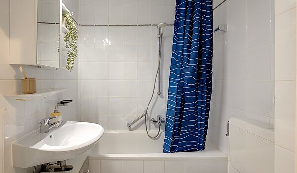 Apartment a 1 camera | München-Sendling-Westpark | 70395 | ...Wanne