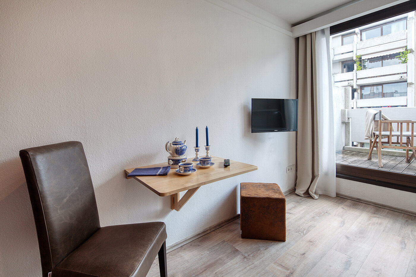 Apartment a 1 camera | München-Maxvorstadt | 70448 | Kleiner Tisch