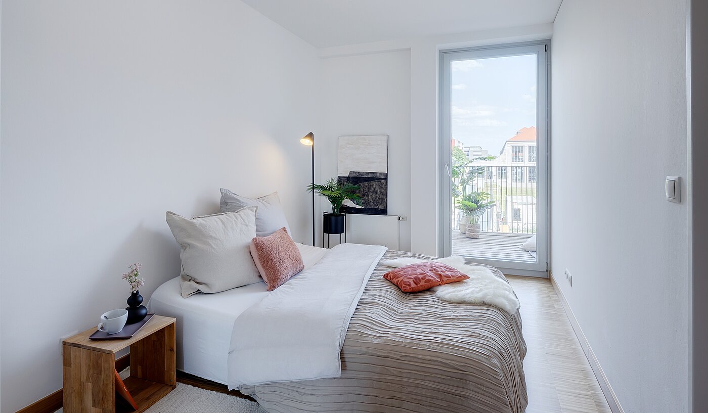 Appartamento a 2 camere | München-Schwanthalerhöhe | 2206ML11 | Blick in das Schlafzimmer...